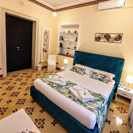 Suleima B&B Messina Centro Exterior photo